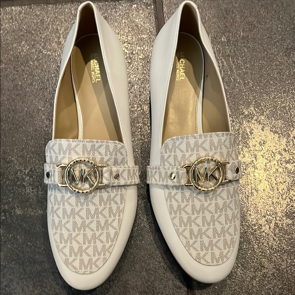 Michael Kors White and Cream Monogram Loafers